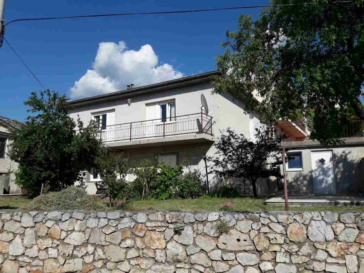 Apartment Damir Senj  Exterior foto